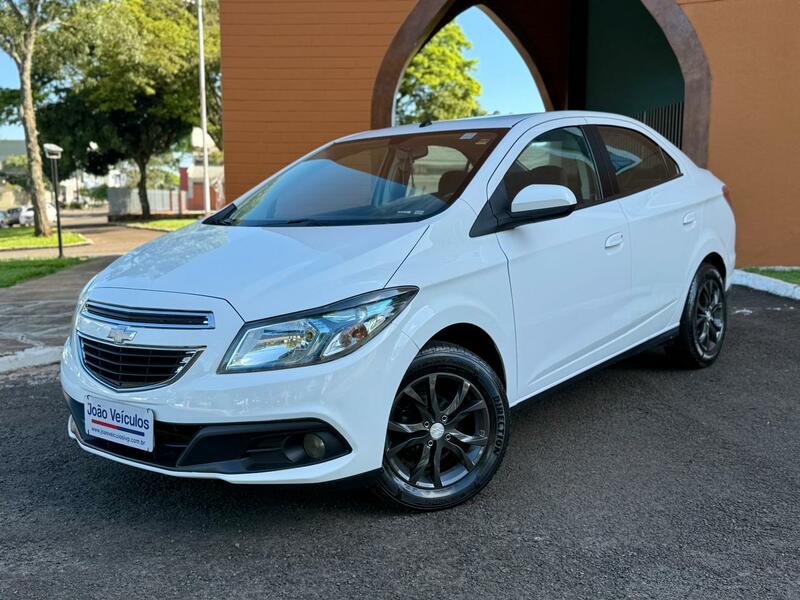 PRISMA 1.4 LT 4P BRANCO