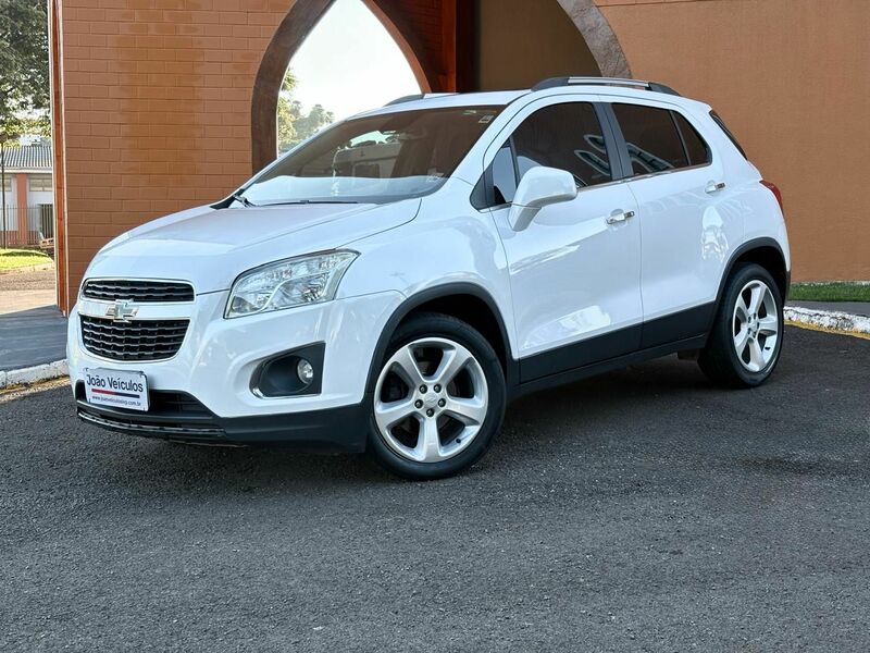 TRACKER 1.8 LTZ 4P BRANCA AUT. 